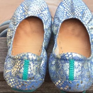 Paradise Blue Tieks